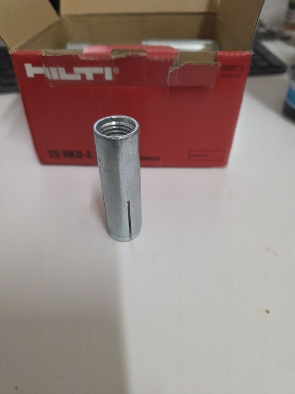 Hilti Tutti gli attrezzi: Hilti HKD-E M16x65 kompaktdübel metrisch – Nuovo (secondo la descrizione) da Unterengstringen venduto da ste_gxy6 2