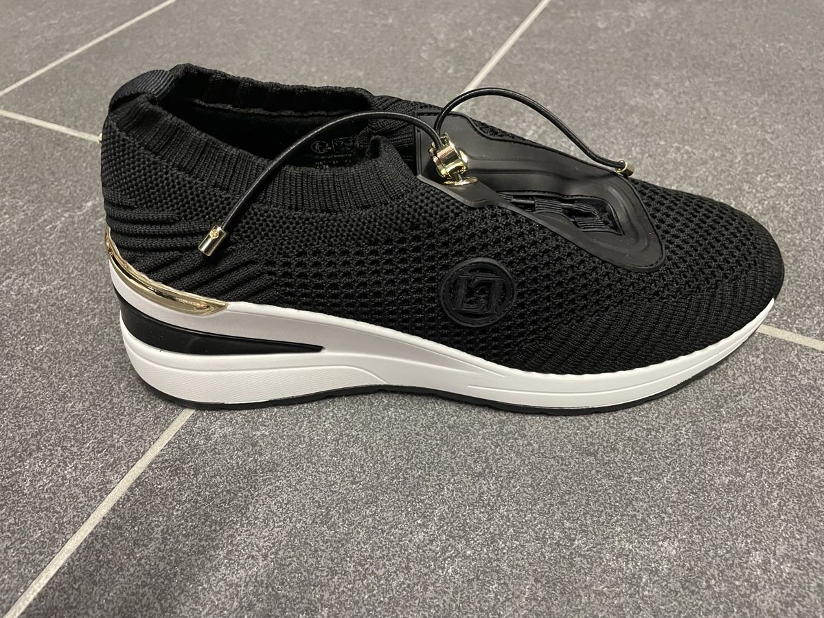 Scarpe da donna: Lipsy Wedge Sneakers, GR. 38 – Usato da Luzern venduto da rah_y8vm