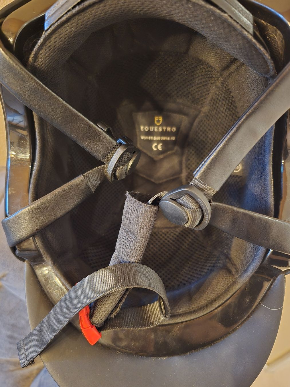 Caschi: Reithelm Equestro Eclipse Schwarz Grösse S – Usato da Winterthur venduto da corhein 4