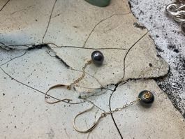 Ohrhaken Gelbgold mit Süsswasserperlen