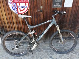 Canyon Rock FS 30 enduro