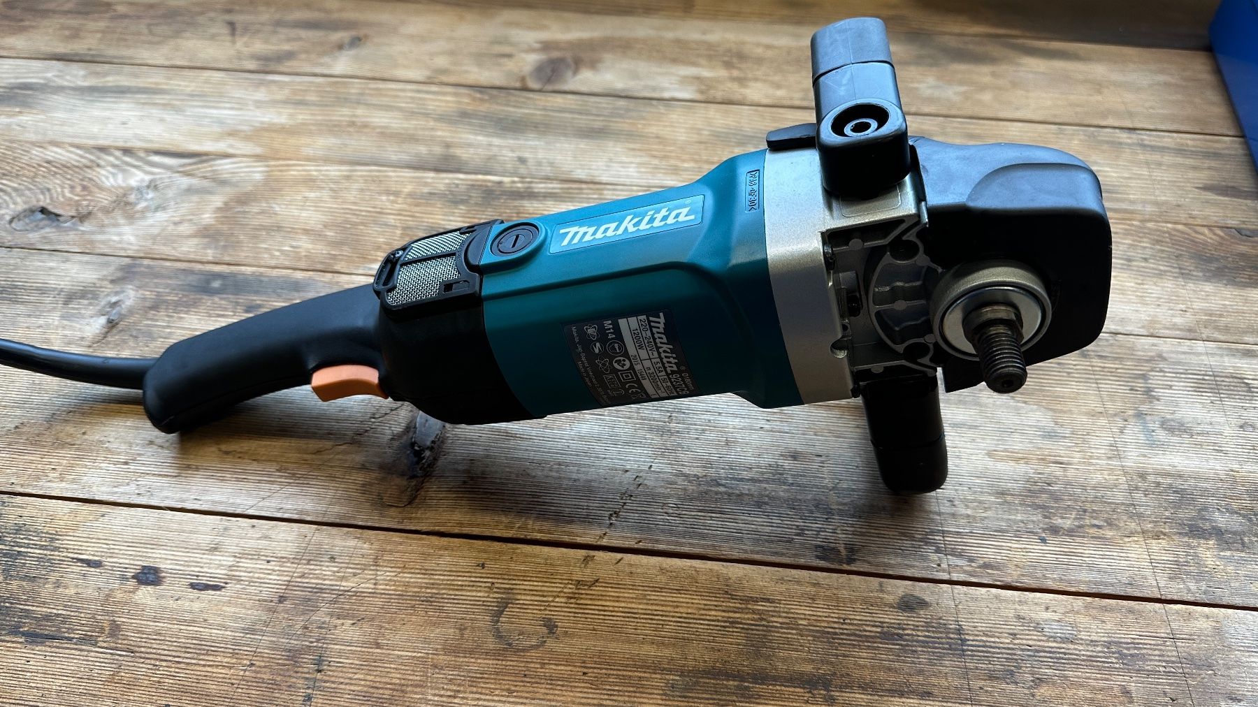 Makita Tutte le macchine: Makita Poliermaschine 9237CB – Usato da Heimisbach venduto da inf_qf26 1
