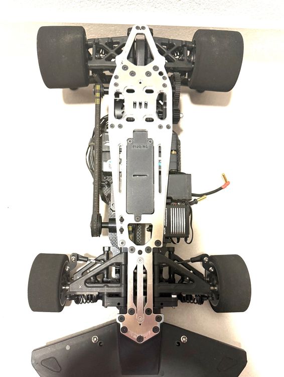 XRay RC Kits de montage: XRAY RX8E.3 1/8 4WD ON-ROAD AVEC COMBO HOBBYWING RTR – Neuf avec emballage d'origine à Yverdon-les-Bains par Fijo-rc 8