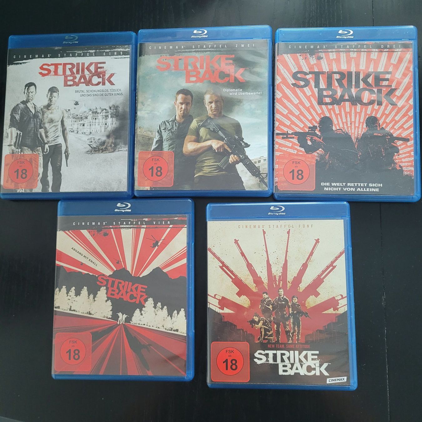Alle DVDs: Strike Back - Staffel 1-5 Blu-ray Set – Gebraucht aus SCHÜBELBACH von CoKaHa