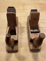 2 antike Hobel aus Holz, Werkzeug 