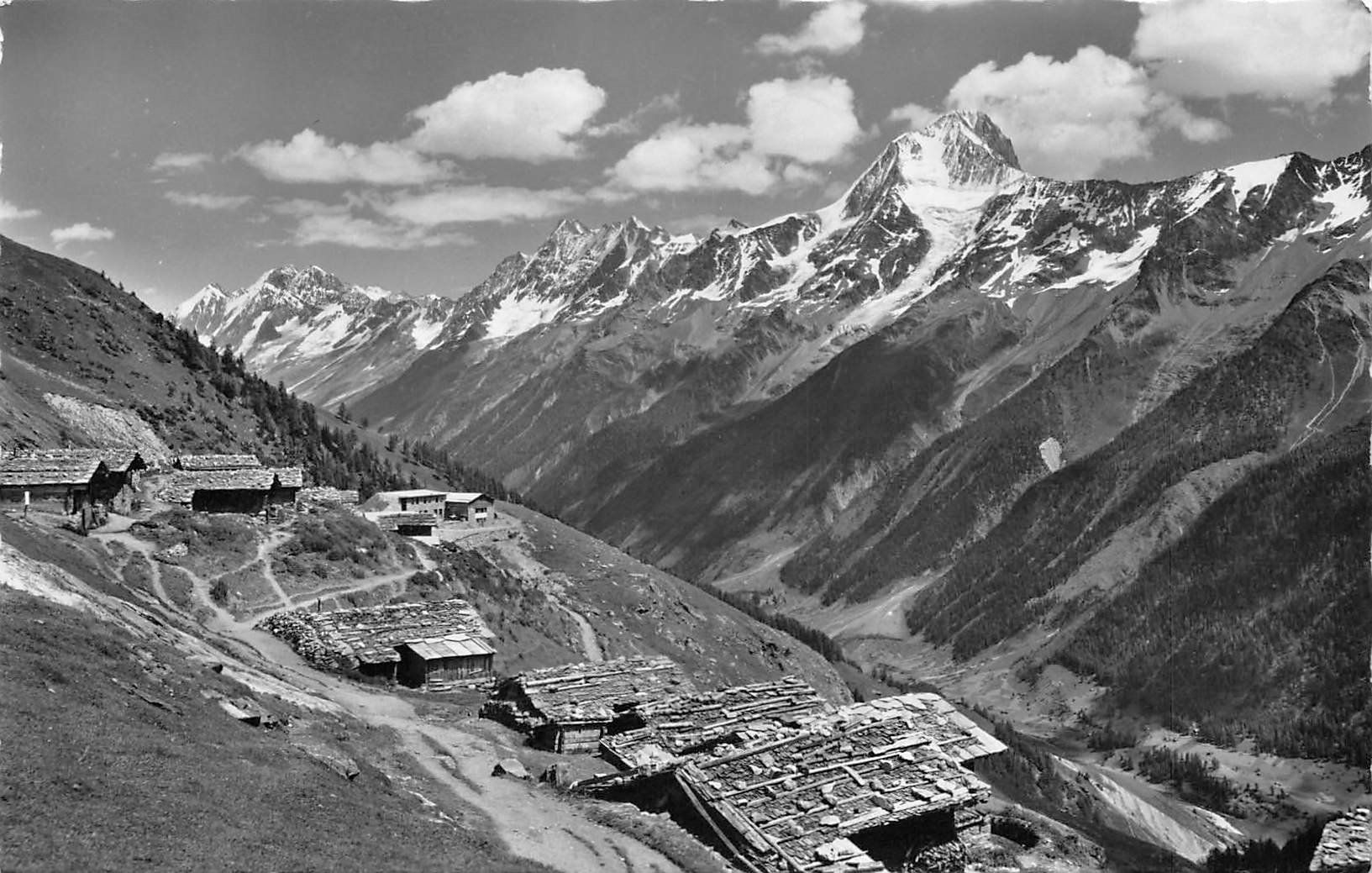 Cartoline postali: Lötschenpass, Kummenalp, E. Gyger – Usato da Ottikon b.Kemptth. venduto da Neptun1974