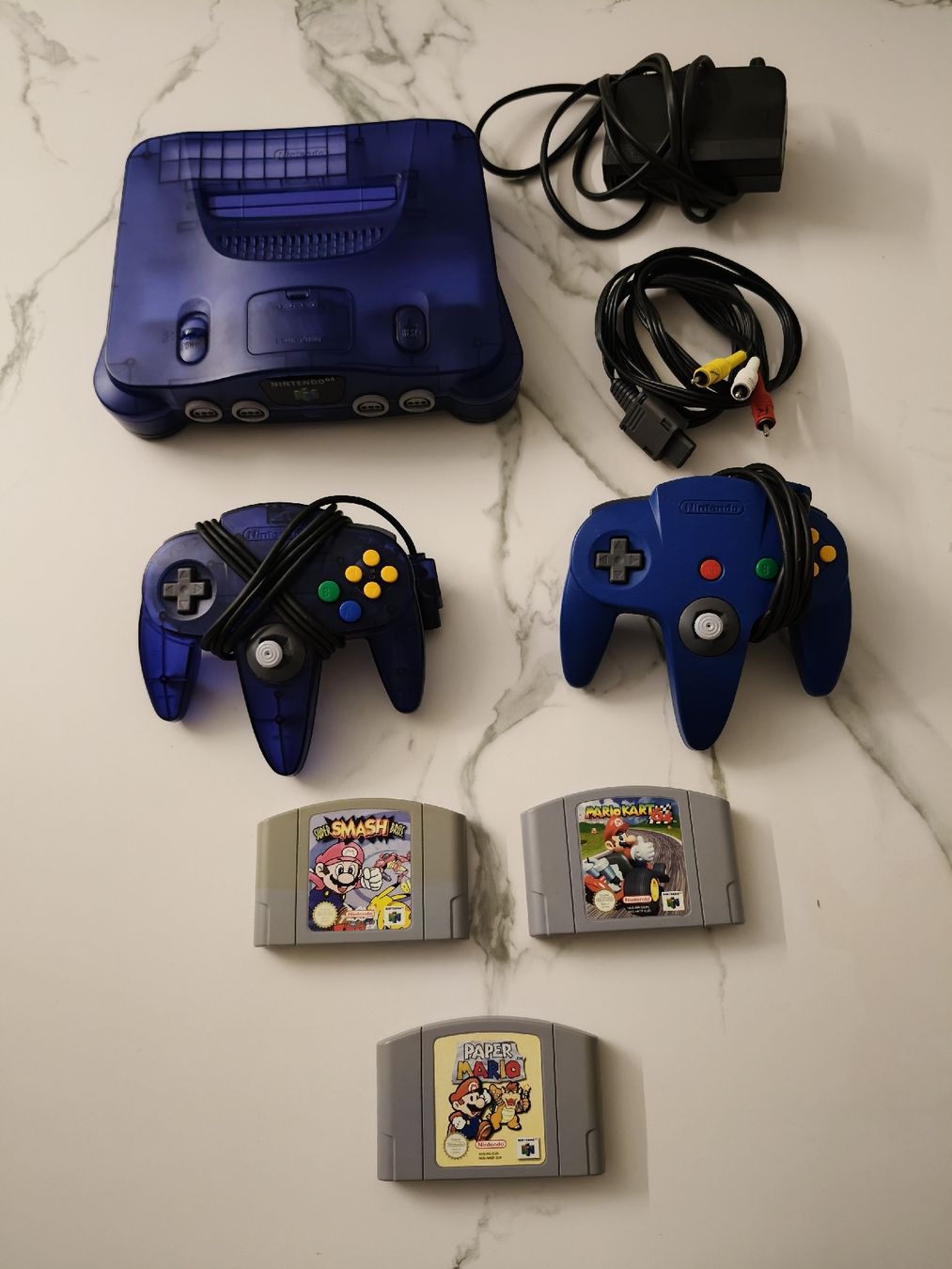 Nintendo Konsolen: Nintendo 64 Purple mit Spielen Controller mit seltenes Games – Gebraucht aus Oensingen von ece_8k7q 7