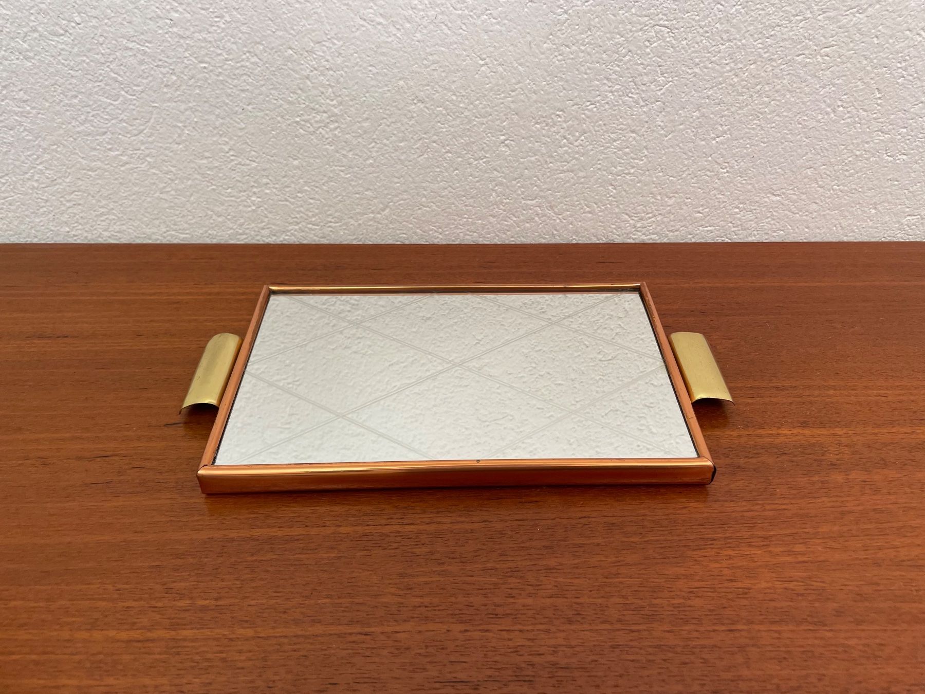 Piatti di portata: Kleines 50s Spiegeltablett Serviertablett vintage Tablett – Usato da Zürich venduto da Vintagewiesel 3