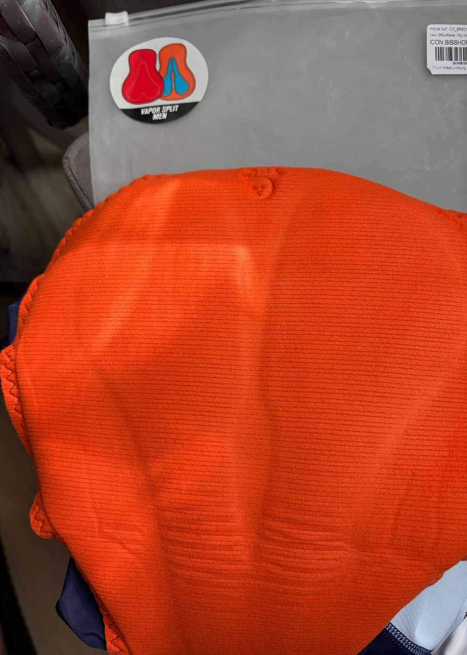 Canottiere & Pantaloni: Bioracer Set  GROUPAMA - FDJ 2026 – Nuovo e nell'imballaggio originale da Melide venduto da paolo1965 4