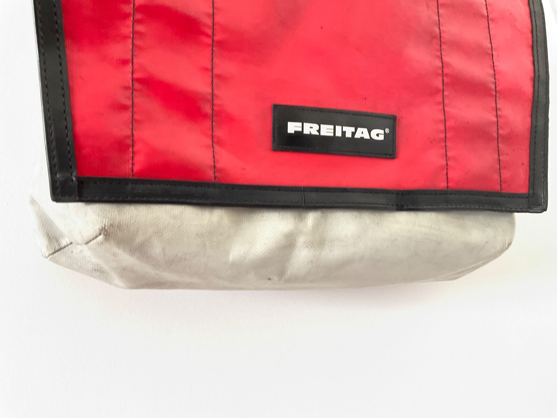 Freitag Taschen: FREITAG MESSENGER TASCHE – Gebraucht aus Zürich von dee_75my 4