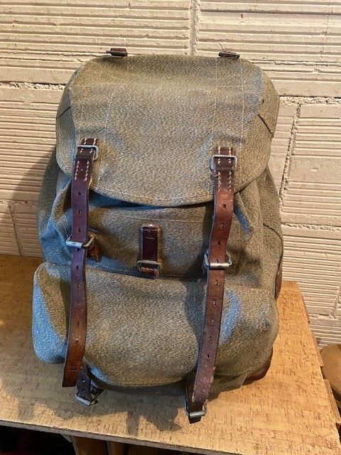 MILITÄRRUCKSACK 1956 CH ARMEE (Gebraucht) in Chur für CHF 30 – mit ...