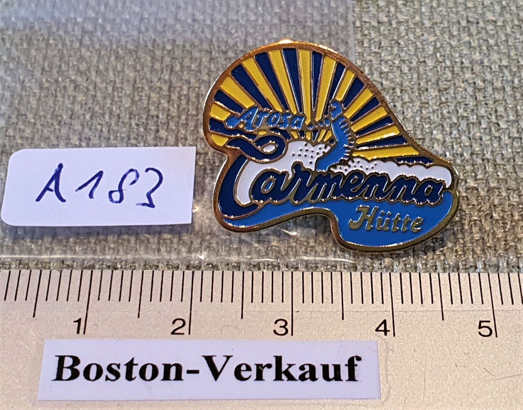 Placchette & Badge: A183 - Pin  Arosa Carmenna Hütte – Usato da Reinach BL venduto da Boston-Verkauf 2