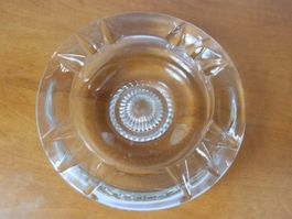 Grosser, edler Vintage Aschenbecher aus geschliffenem Glas