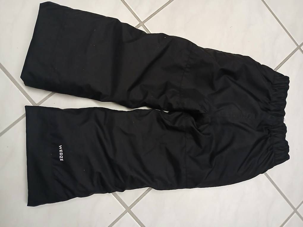 Decathlon Pantaloni: Skihose decathlon Gr 104/110 – Usato da Münchwilen TG venduto da miwirz 2