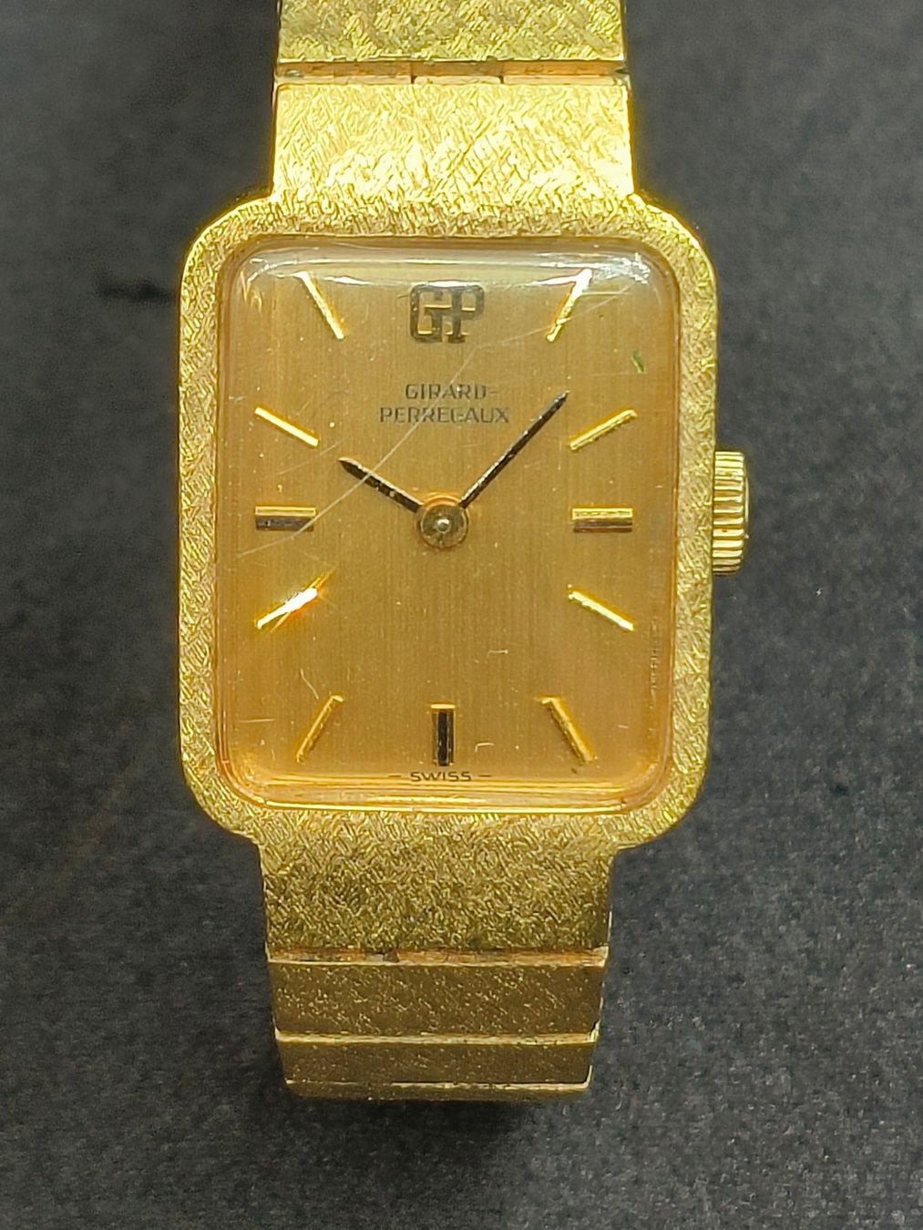 Girard-Perregaux Montres: Girard-Perregaux – Défectueux à La Chaux-de-Fonds par curtitswisswatches