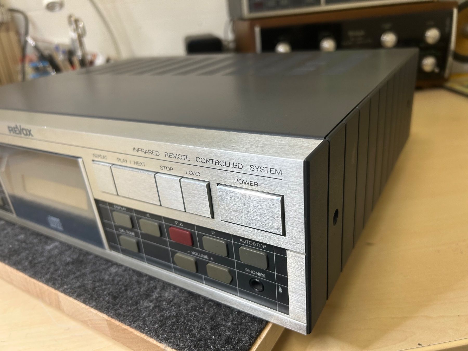 Revox Audio- & Mediensysteme: Revox B225 – Defekt aus Baar von AAT5 2