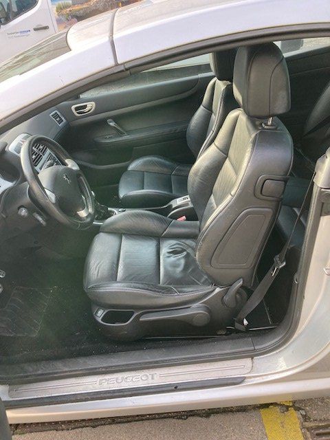 Peugeot Automobili: Peugeot 307 2.0i Cabrio – Usato da Frauenkappelen venduto da Autohaus-Bern 4