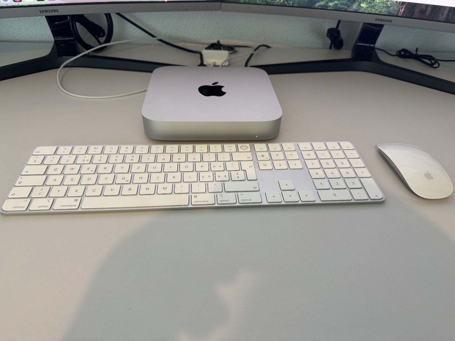 M1 Macmini（256GB/8GB）+マジックマウス&キーボード M1 Macmini（256GB/8GB）+マジックマウス&キーボード Amazon.com: 2020