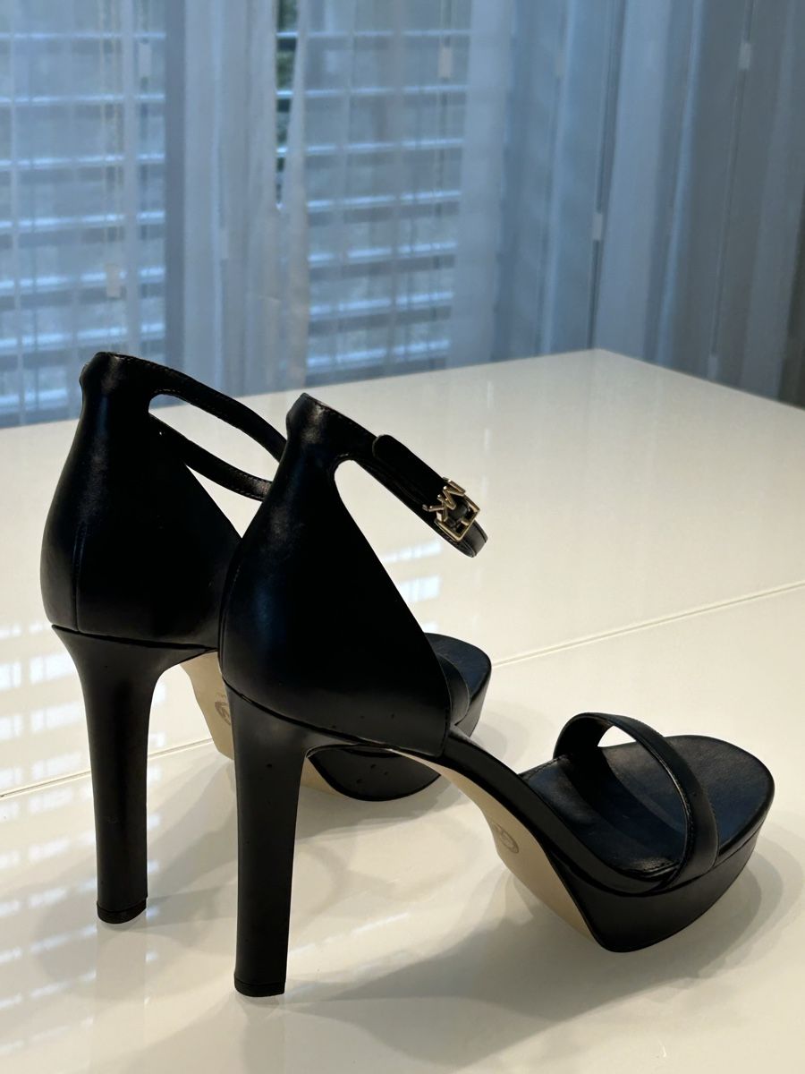 Michael Kors Scarpe da donna: Michael Kors shoes - new! – Nuovo (secondo la descrizione) da Schindellegi venduto da nan_727n 4
