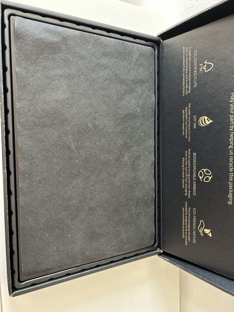 Razer Notebooks: Razer Blade 15 – Gebraucht aus Zürich von spaceally 4