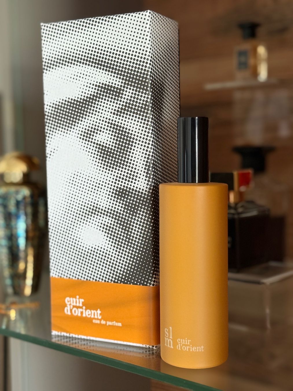 Profumi & Eau de Toilette: Cuir d'Orient Sous le Manteau 100 ml – Usato da Ittigen venduto da iGeorgia