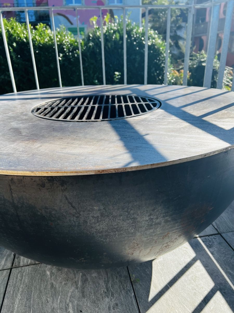 Bracieri: Feuerschale mit Grillring aus Stahl gebraucht – Usato da Rorschach venduto da lvi_p29s 3