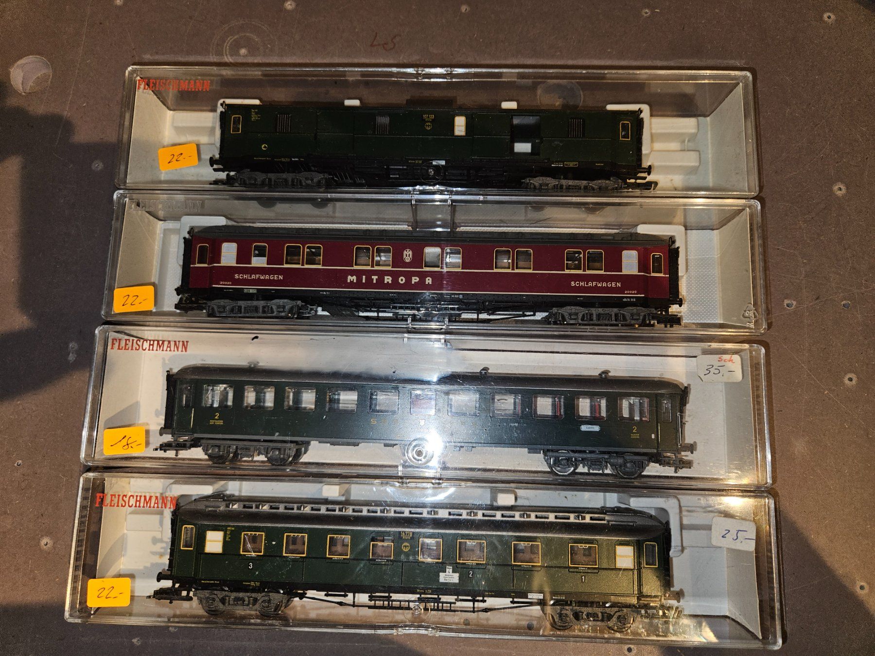 Fleischmann Modellini di ferrovie: Fleischmann 5078 5080 5082 5139  mit OVP – Usato da Bern venduto da lukas90pilze