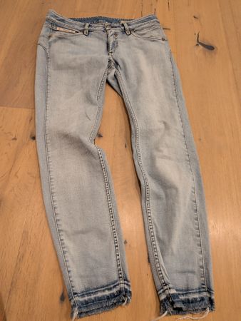 Damen Jeans Herrlicher Touch Cropped blau Grösse 28