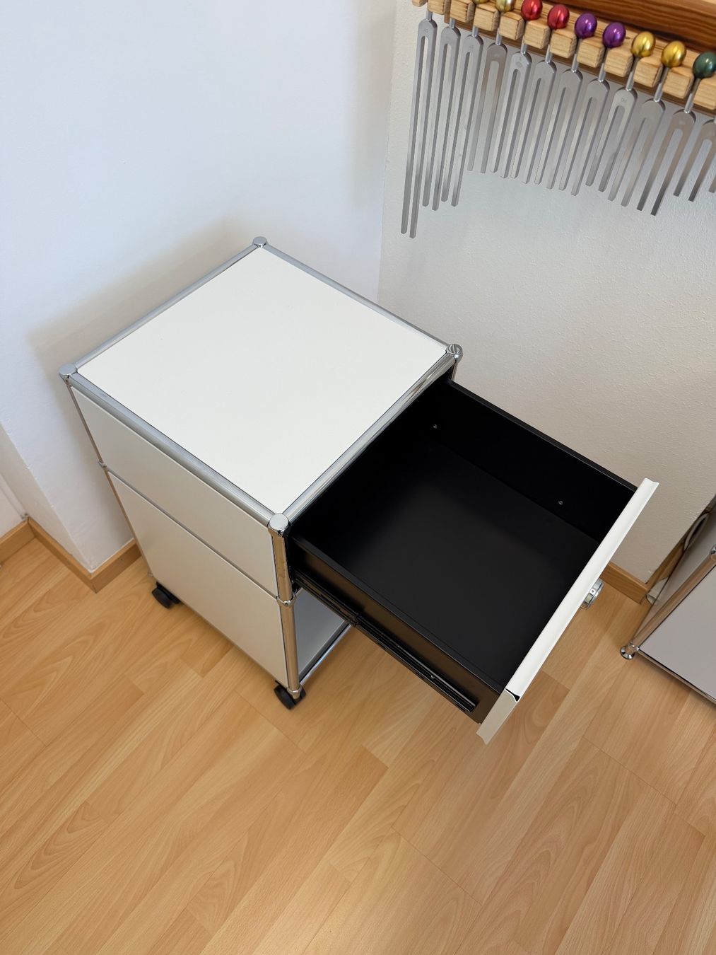 Korpus: PRAXISAUFLÖSUNG - Flexcube - USM Haller Style Rollcontainer – Neu (gemäss Beschreibung) aus Zürich von MIIRON 2