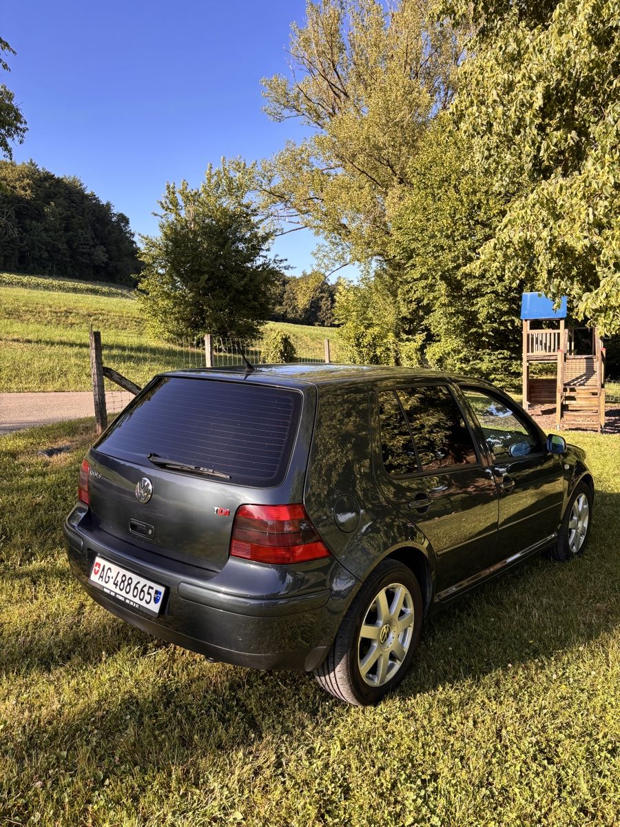 VW Automobili: VW GOLF4 1,9 TDI - TOP AUTO – Usato da Zofingen venduto da oz_48d 4