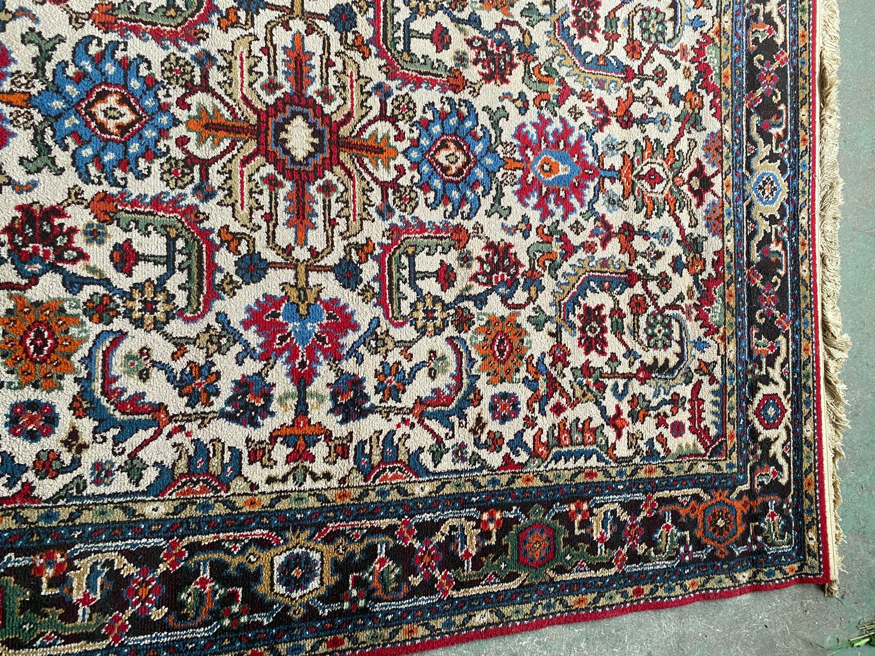 Teppiche: Orientteppich floral. bunter Vintage – Gebraucht aus Wallisellen von skorpion-11 3