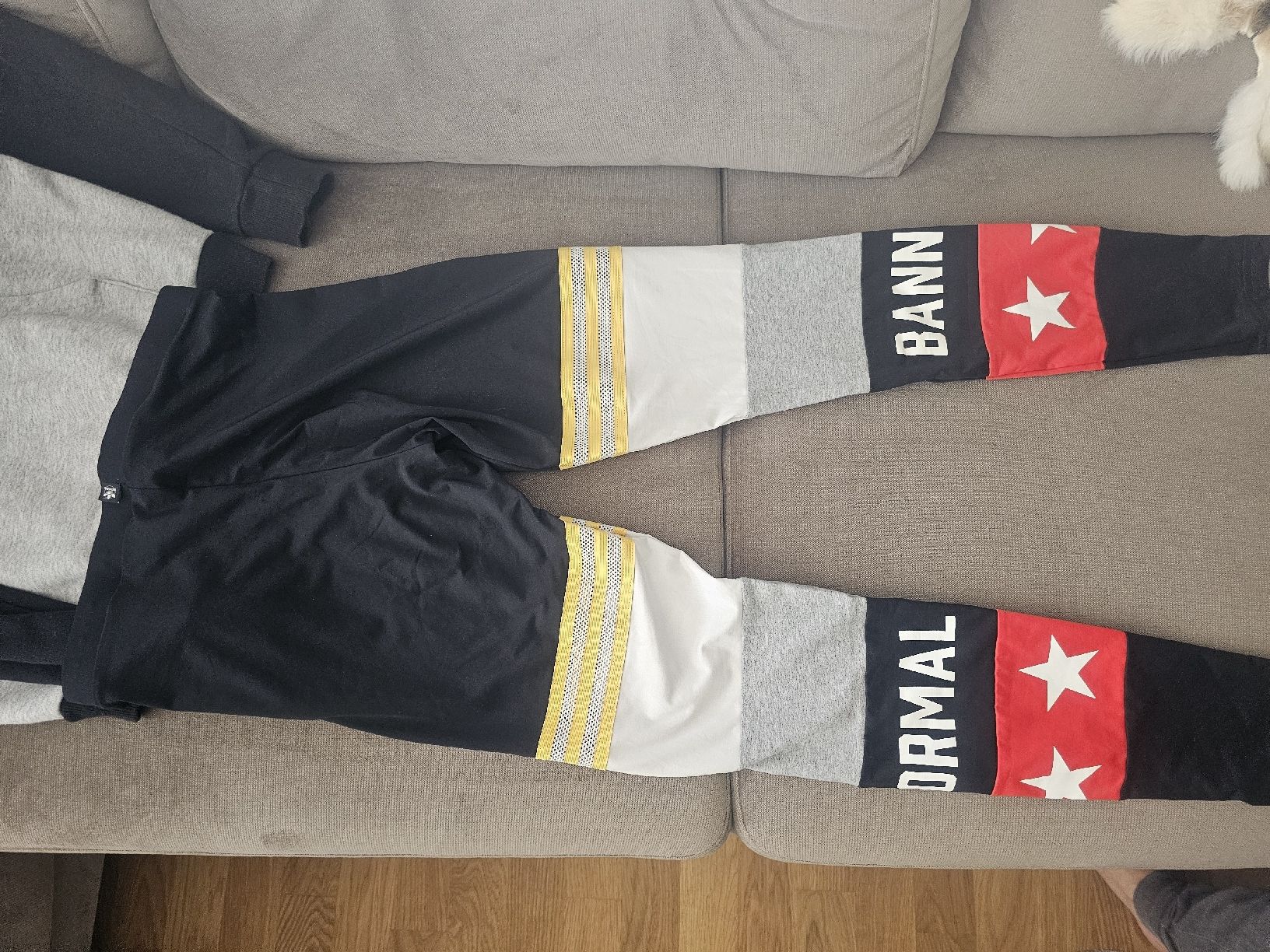 Adidas Lotti di vestiti: Adidas x Rita Ora Set – Usato da Horgenberg venduto da fus_csf7 3