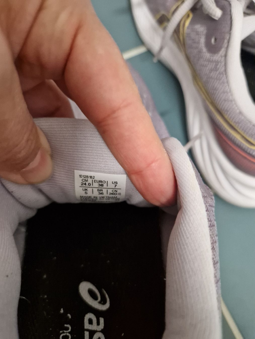 Asics Damenschuhe: Turnschuh Gr 38 - Asics  – Gebraucht aus Reinach BL von Dschinni80 7