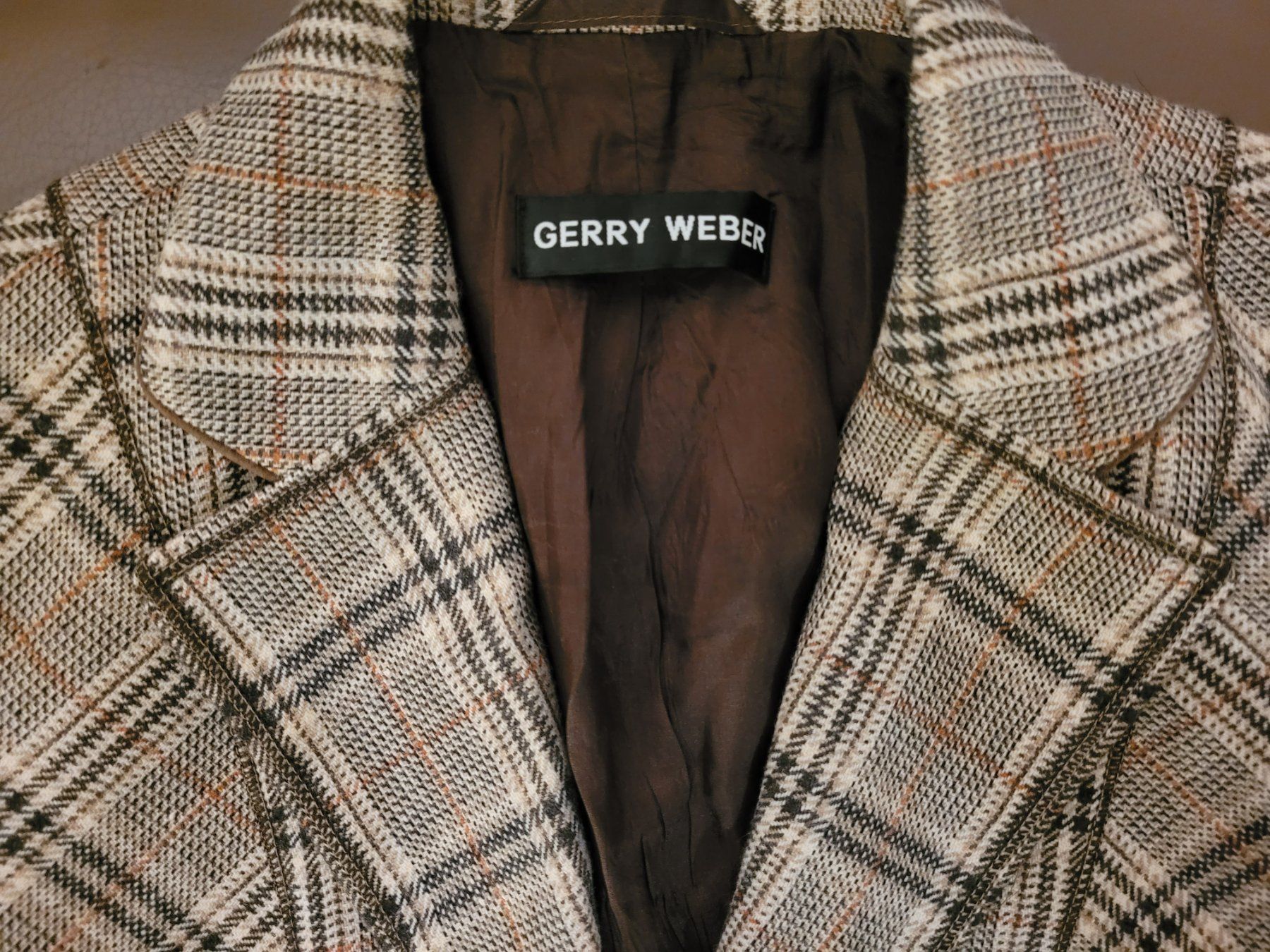 Gerry Weber Giacche: Wollblazer Gerry Weber Grösse  36 Neu – Nuovo (secondo la descrizione) da Zürich venduto da canteiros 4