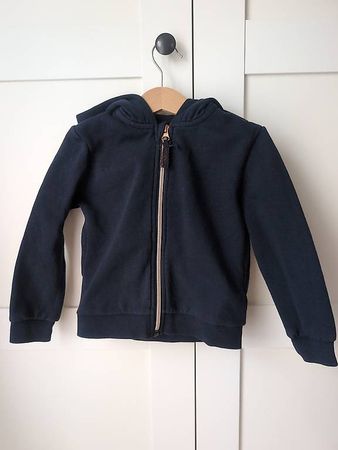 Hoodie / Jäggli dunkelblau Gr. 104