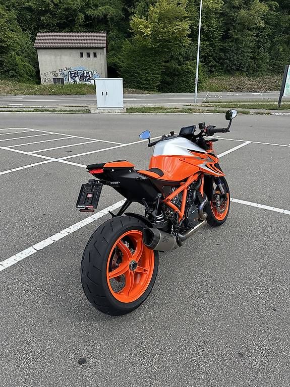 Strasse: KTM 1290 Super Duke R EVO | Tech Pack | SC Project – Gebraucht aus Bülach von wei_w5tw 3