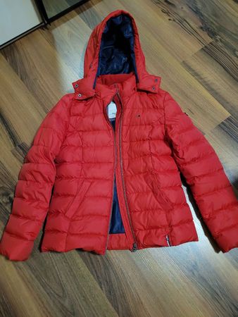 Rote Daunenjacke Tommy Hilfiger, Gr. M