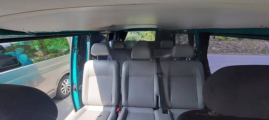 VW Autos: VW T5 Transporter langer Radstand 8 Plätze – Gebraucht aus Zweisimmen von Nicu83 1