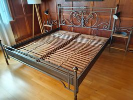 Doppelbett aus Metall