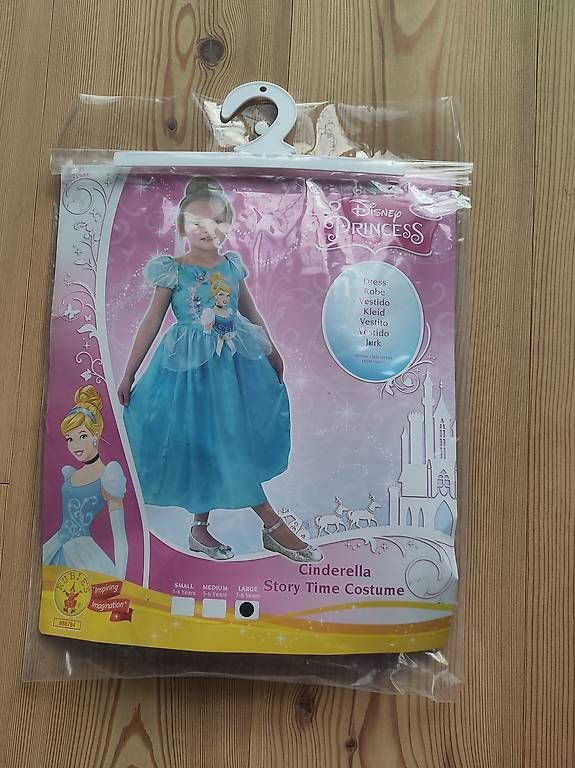 Costumi: Kostüm Cinderella – Usato da Widnau venduto da ognob 1