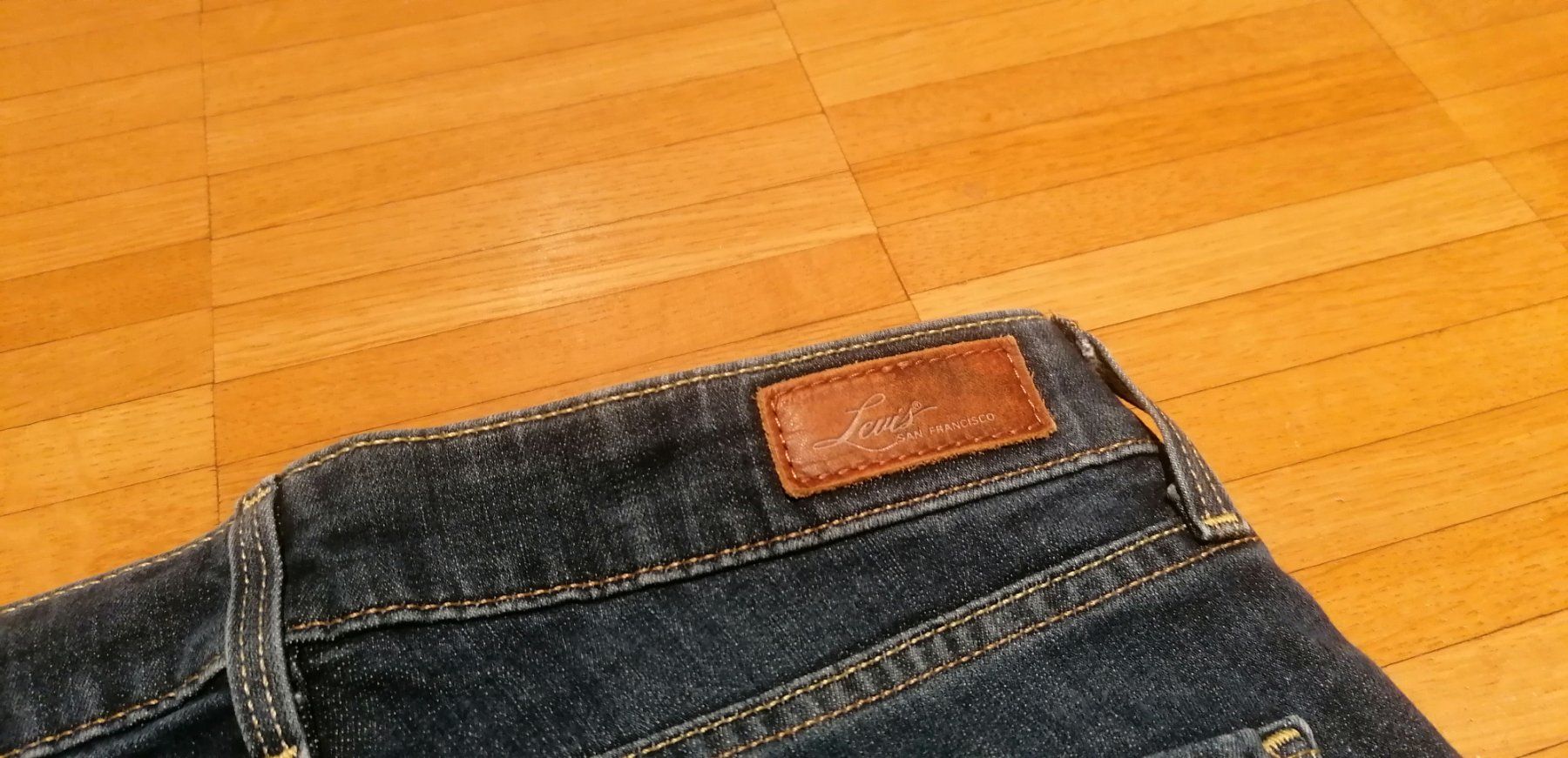Levi's Jeans: Levi's Jeans – Usato da Laufenburg venduto da megane1959 2