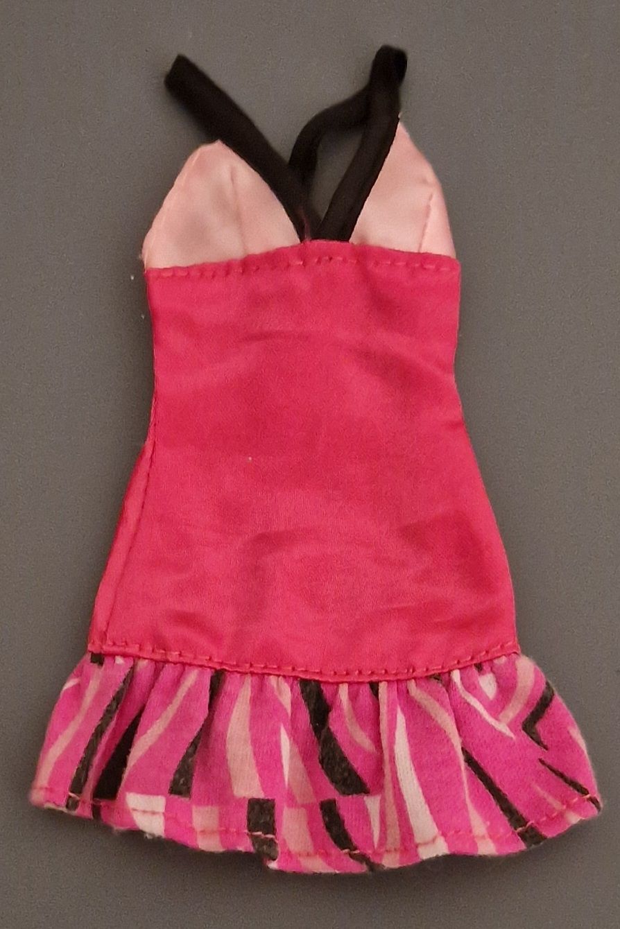 Puppen: Robe pour Barbie – Gebraucht aus Couvet von Pioune