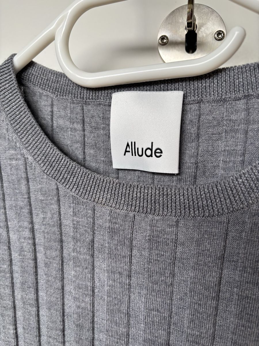 Allude Maglioni & Felpe: Allude grauer Pullover – Usato da Winkel venduto da Zimtguetzli 1