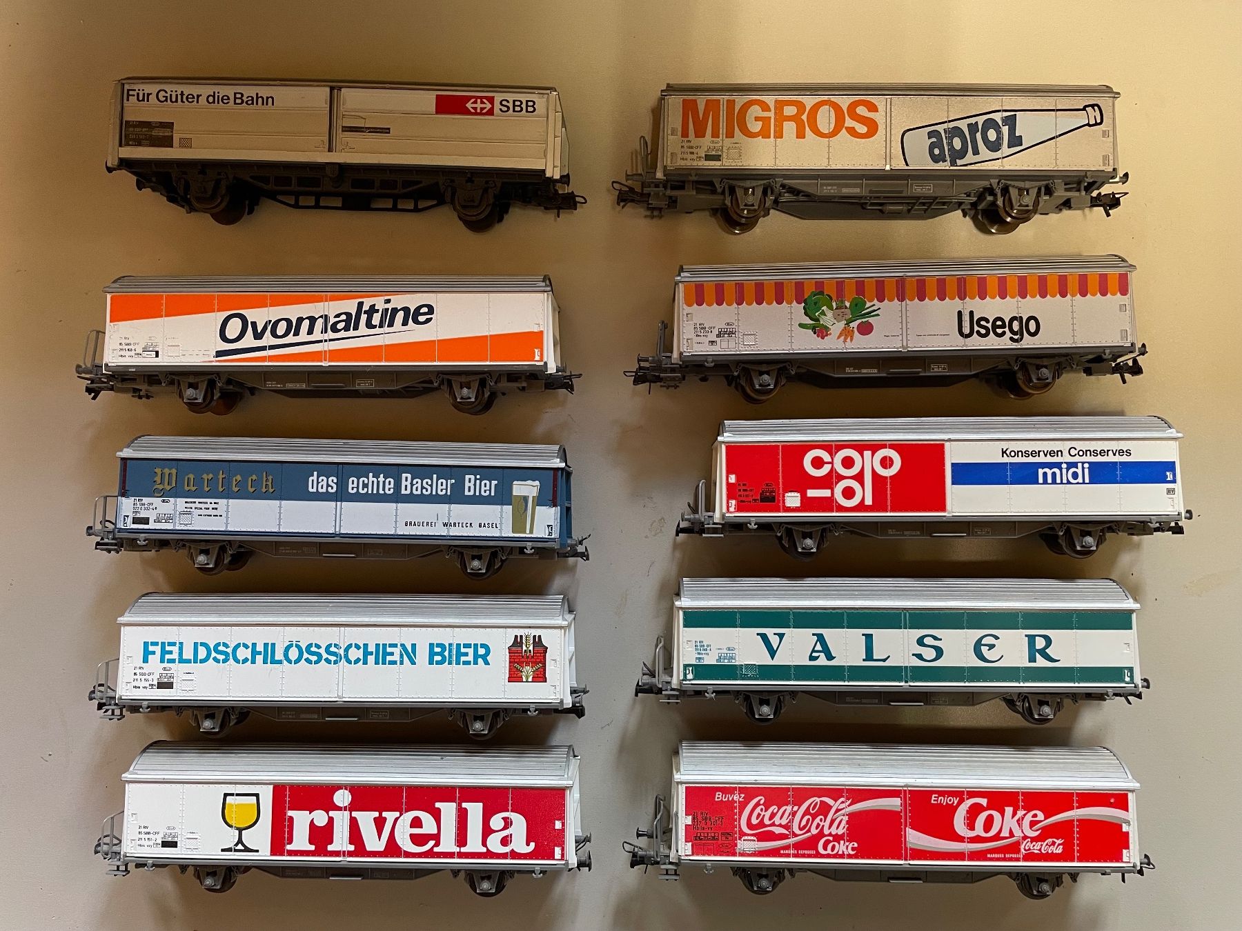 Roco Modellini di ferrovie: 10 Roco Güterwagen H0 gebraucht – Usato da Einsiedeln venduto da Vroni3 1