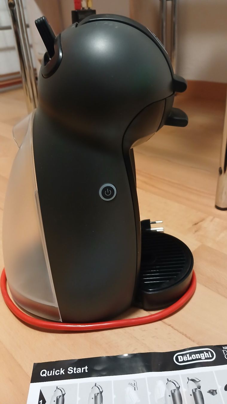 Nescafé Macchine per caffè & Macchine per espresso: NESCAFE DolceGusto Kaffee-Kapselmaschiene – Usato da hinwil venduto da tho_j6kz 3