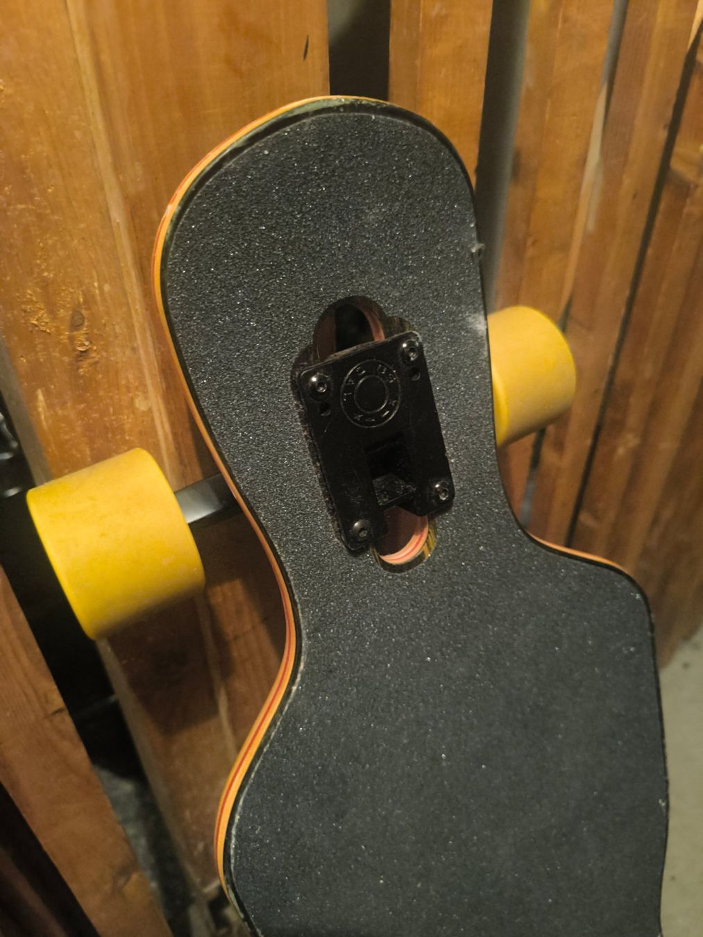 Skateboards: Long Island Longboard – Usato da Wettingen venduto da Milo_5430 3