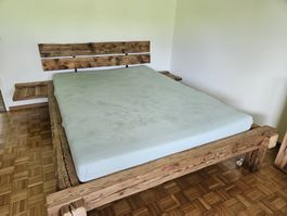 Altholz Bett & Rost