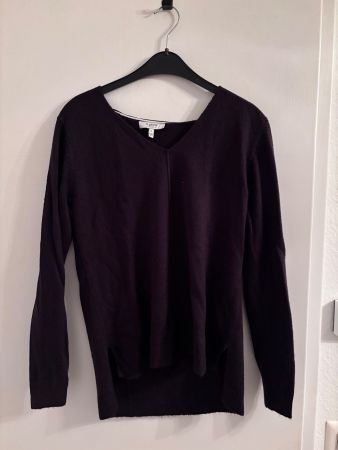 b.young light sweater, size S