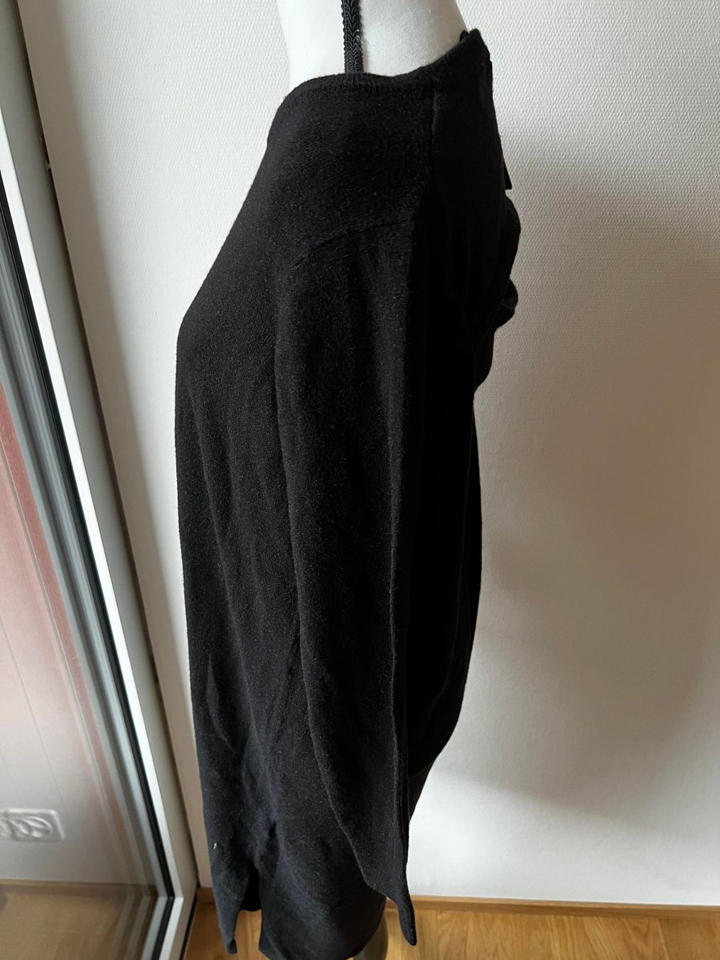 Kleider: Neues Warmes Kleid S/M – Gebraucht aus Riehen von edu_92w7 4