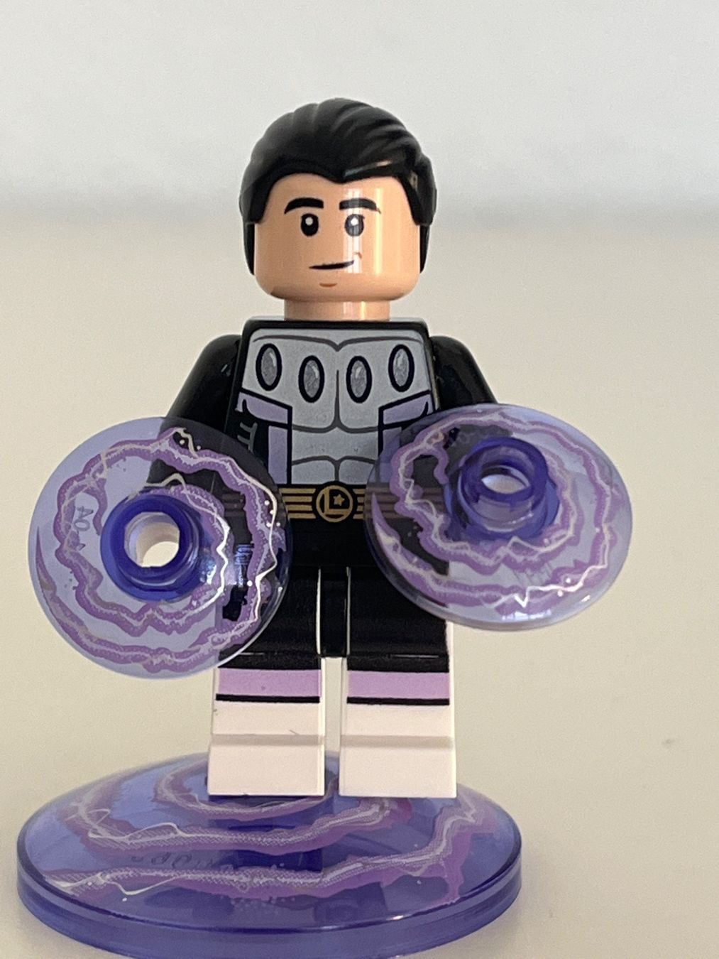 Lego Spielzeuge: Lego Super Heroes Cosmic Boy Figur – Gebraucht aus Gossau zh von rahm756